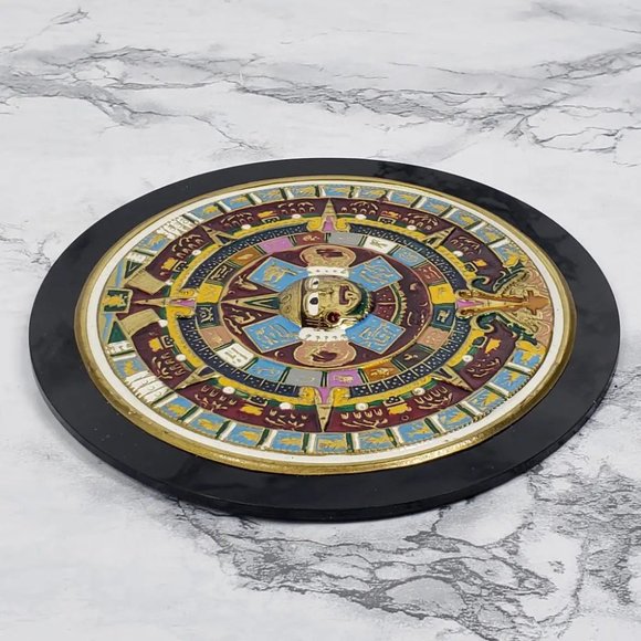 Mayan Calendar Small Enameled Metal Vintage - Picture 5 of 7